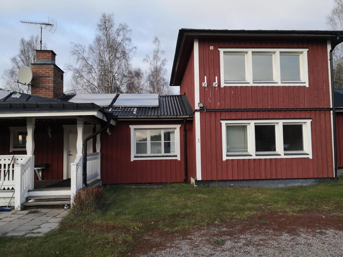 Romme Stugby Ξενοδοχείο Borlänge Εξωτερικό φωτογραφία