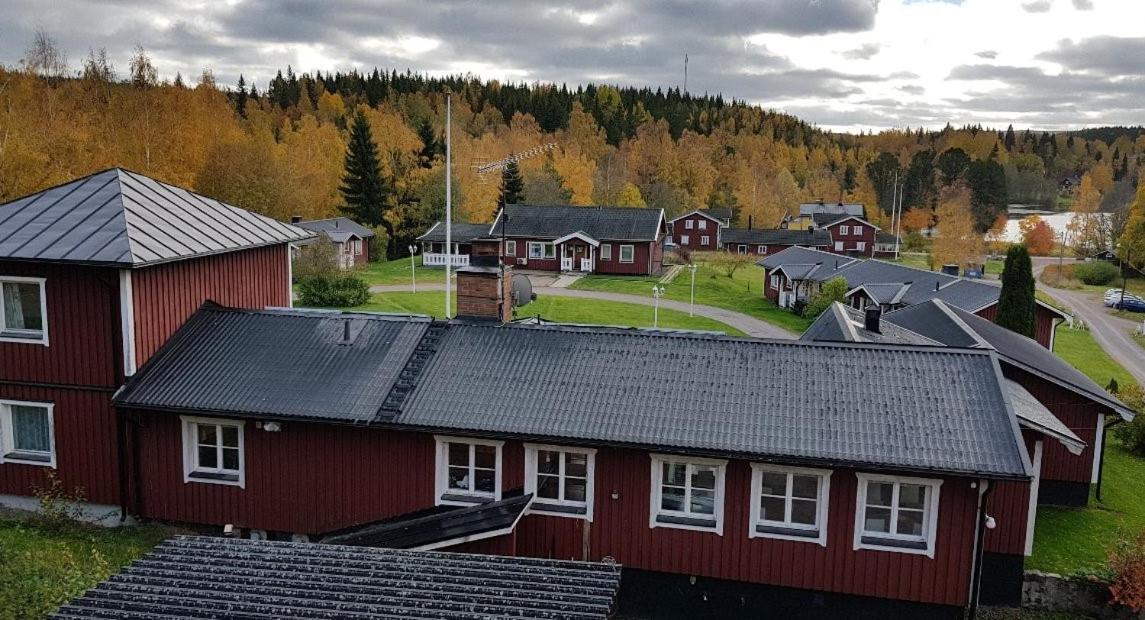 Romme Stugby Ξενοδοχείο Borlänge Εξωτερικό φωτογραφία