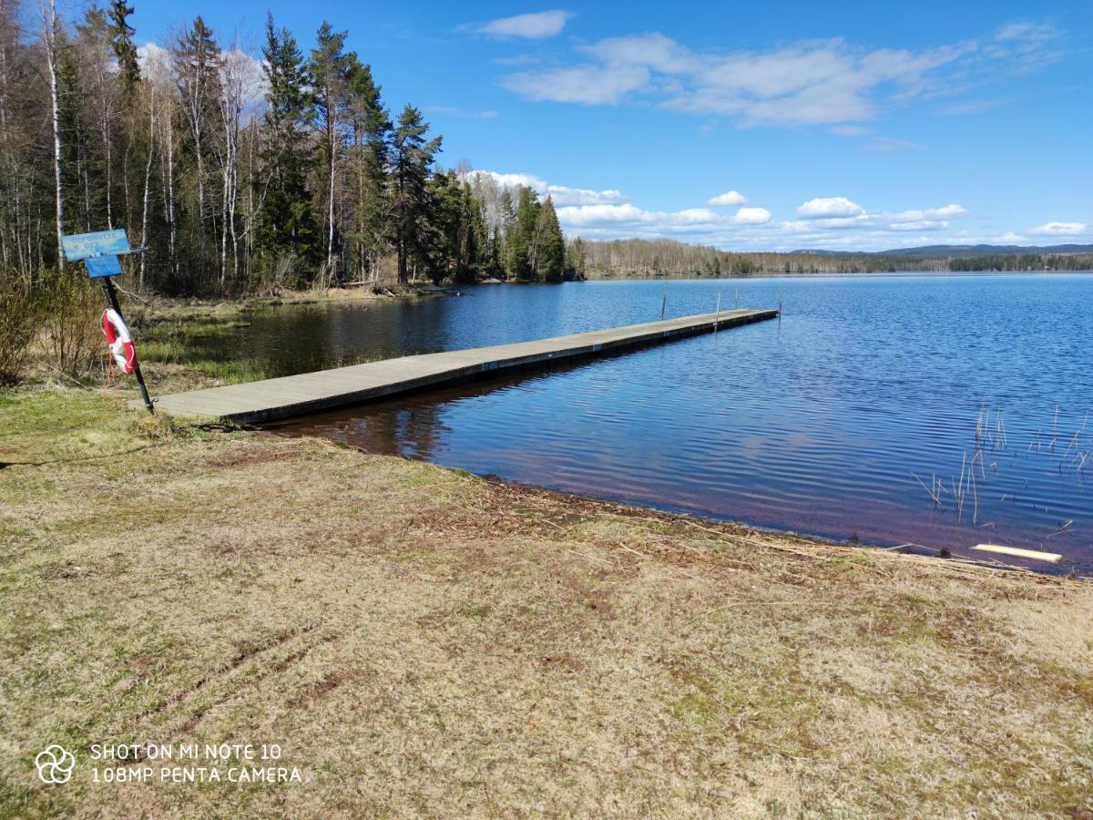 Romme Stugby Ξενοδοχείο Borlänge Εξωτερικό φωτογραφία